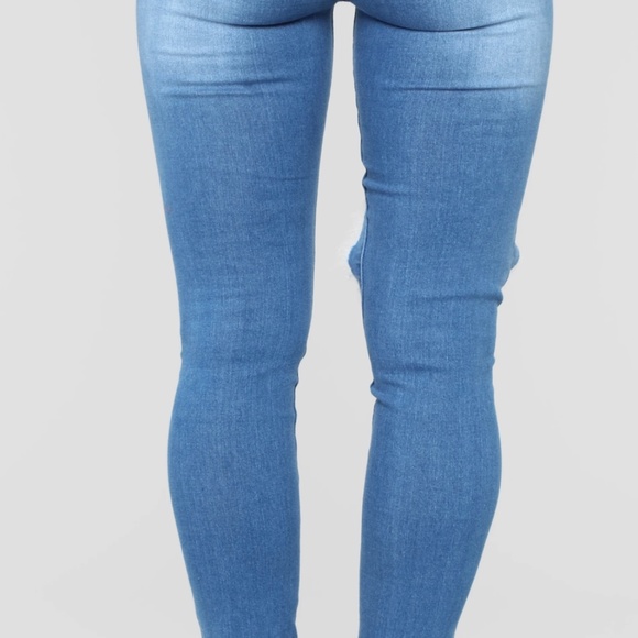 Beautiful skinny jean size 13 - Picture 3 of 3